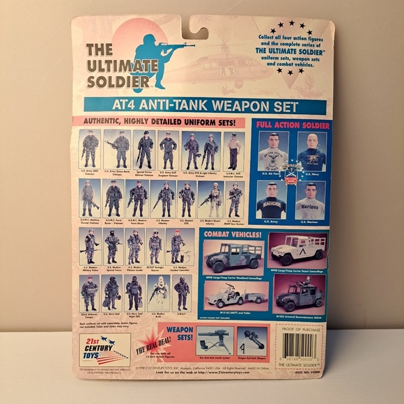 The Ultimate Soldier U.S. AT4 Anti-Tank Weapon Set by 21st Century Toys - Picture 6 of 7